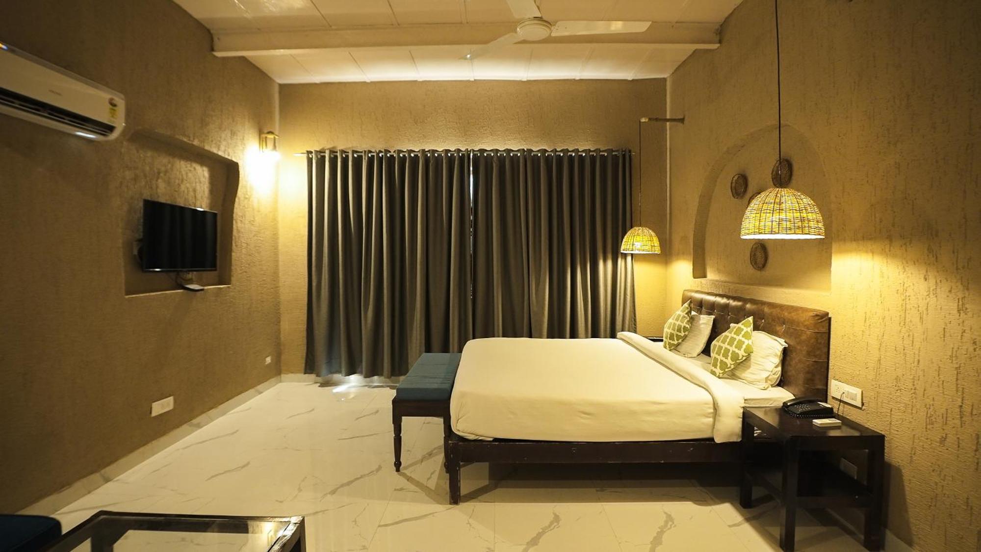 Gaj Resort, A Member Of Radisson Individuals Retreats Binewāl المظهر الخارجي الصورة
