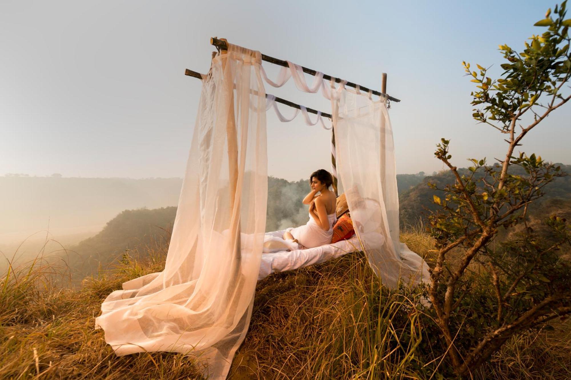 Gaj Resort, A Member Of Radisson Individuals Retreats Binewāl المظهر الخارجي الصورة